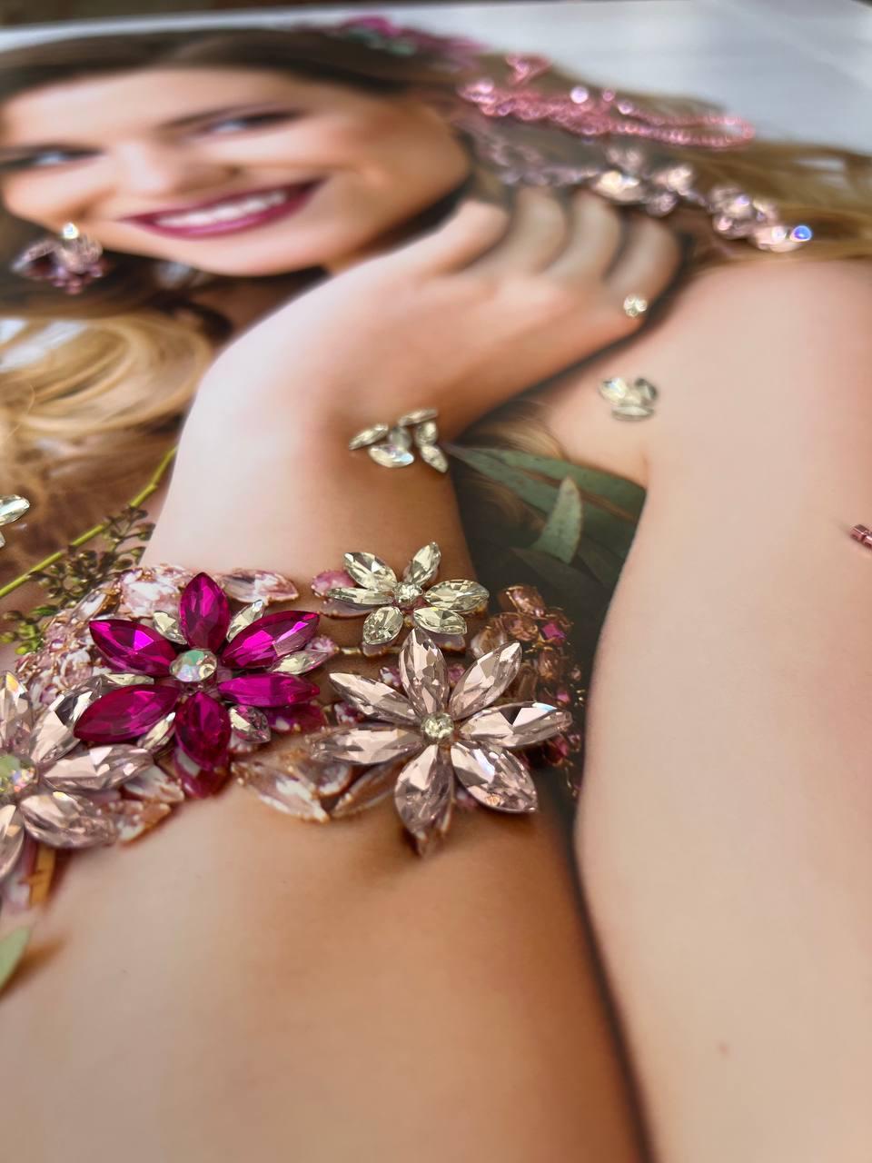 Handcrafted artistic product photography by Shiny Moments